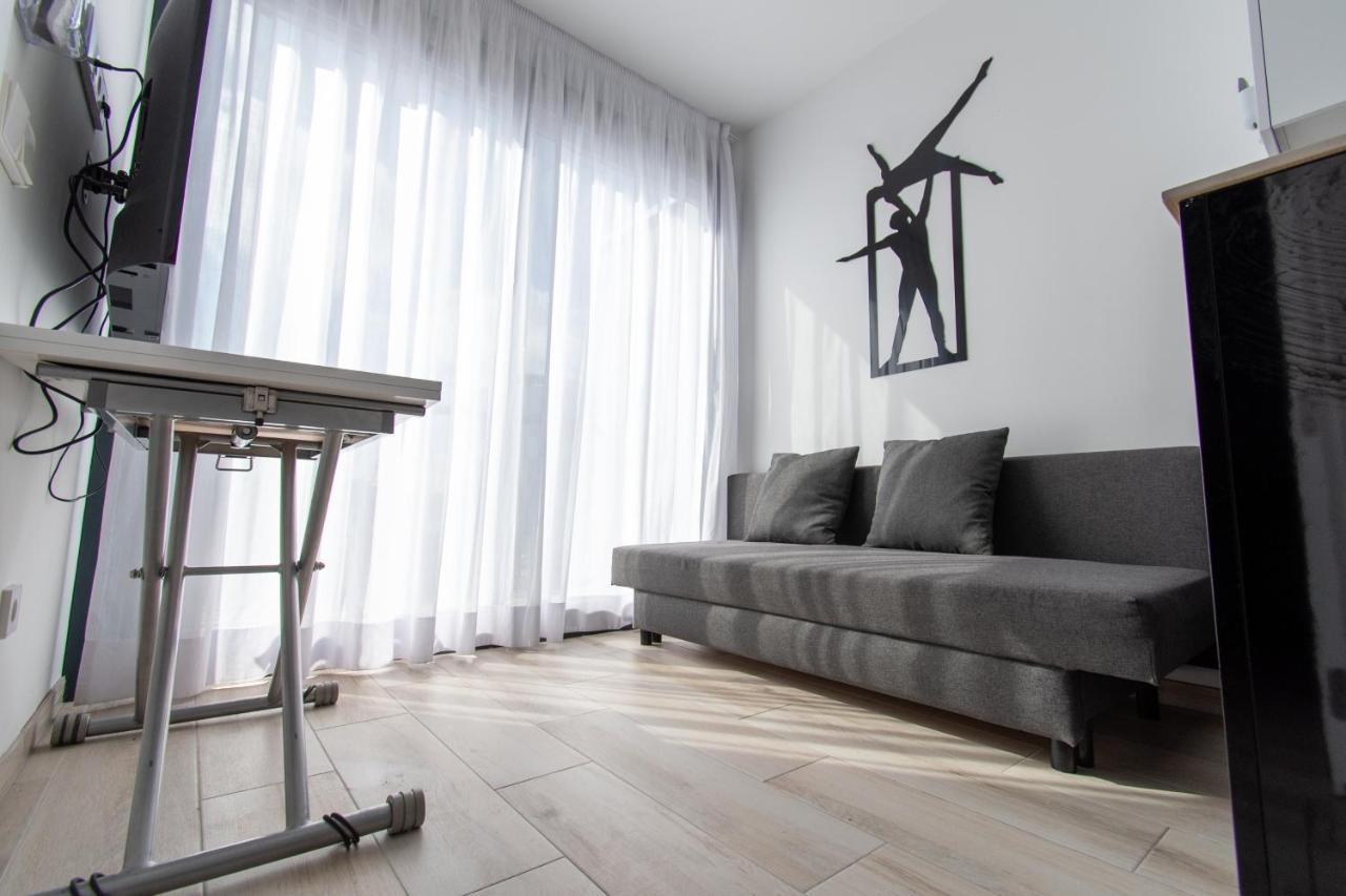 Ekilibrio Hotel & Apart-Suites مدريد المظهر الخارجي الصورة